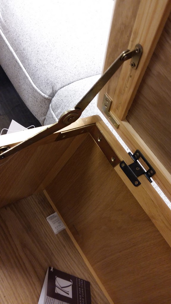 RockyWood furniture handmade